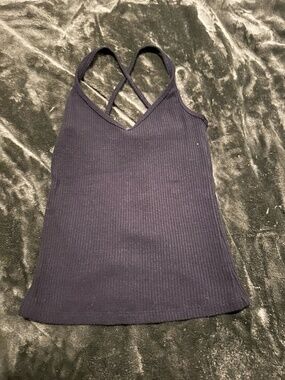 AE Cross-Back Strappy Tank Top